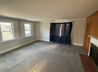 184 1/2 North St #2, Salem, MA 01970