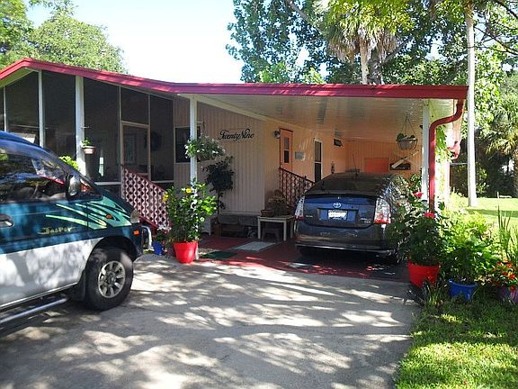 2nd image of 29 White Feather Ln