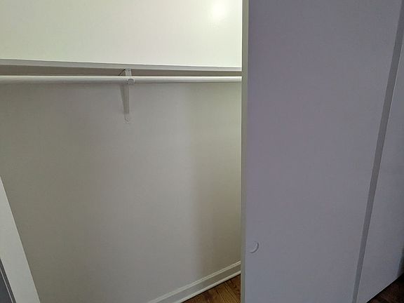 4th image of 6212 W Montrose Ave #1R