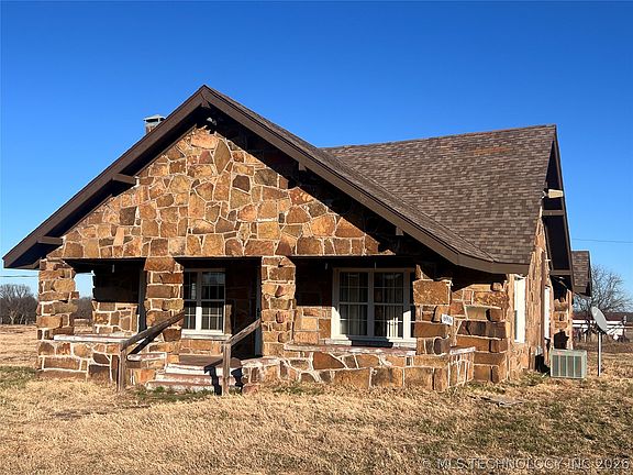 2nd image of 6916 State Highway 113