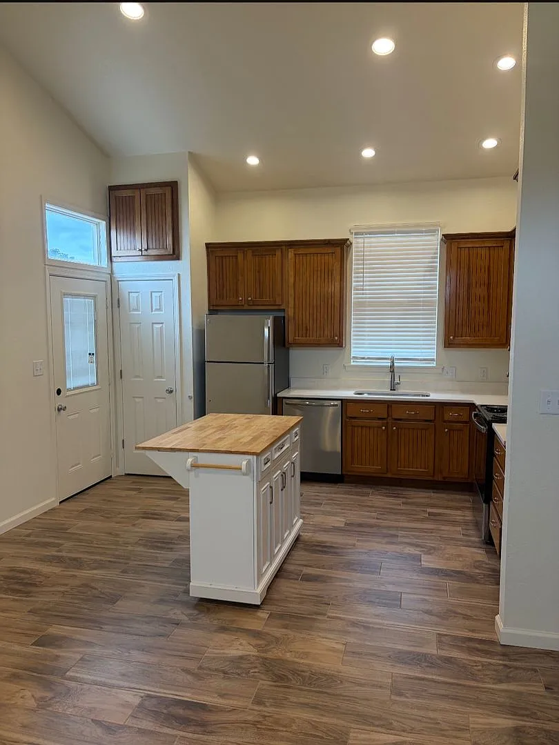 4850 E. Highland Jonesboro, AR 72401 — Photo 3