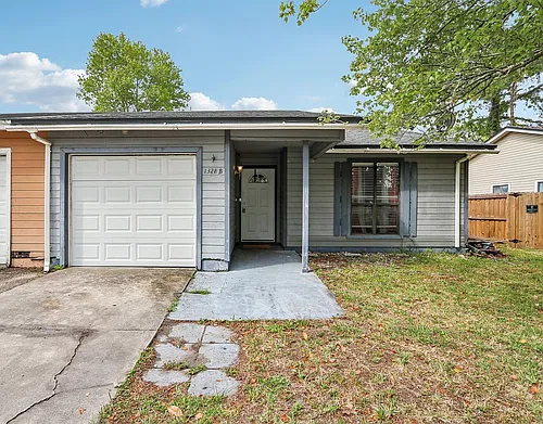 1328 Bay Hill Blvd #B Photo 1