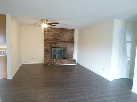 2nd image of 117 Highview Cir