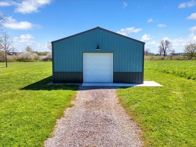 7400 Duce Rd, Avoca, MI, 48006