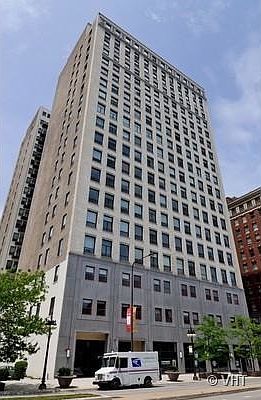 1st image of 910 S Michigan Ave APT 610