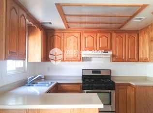 1066 Border Ave, Corona, CA 92882