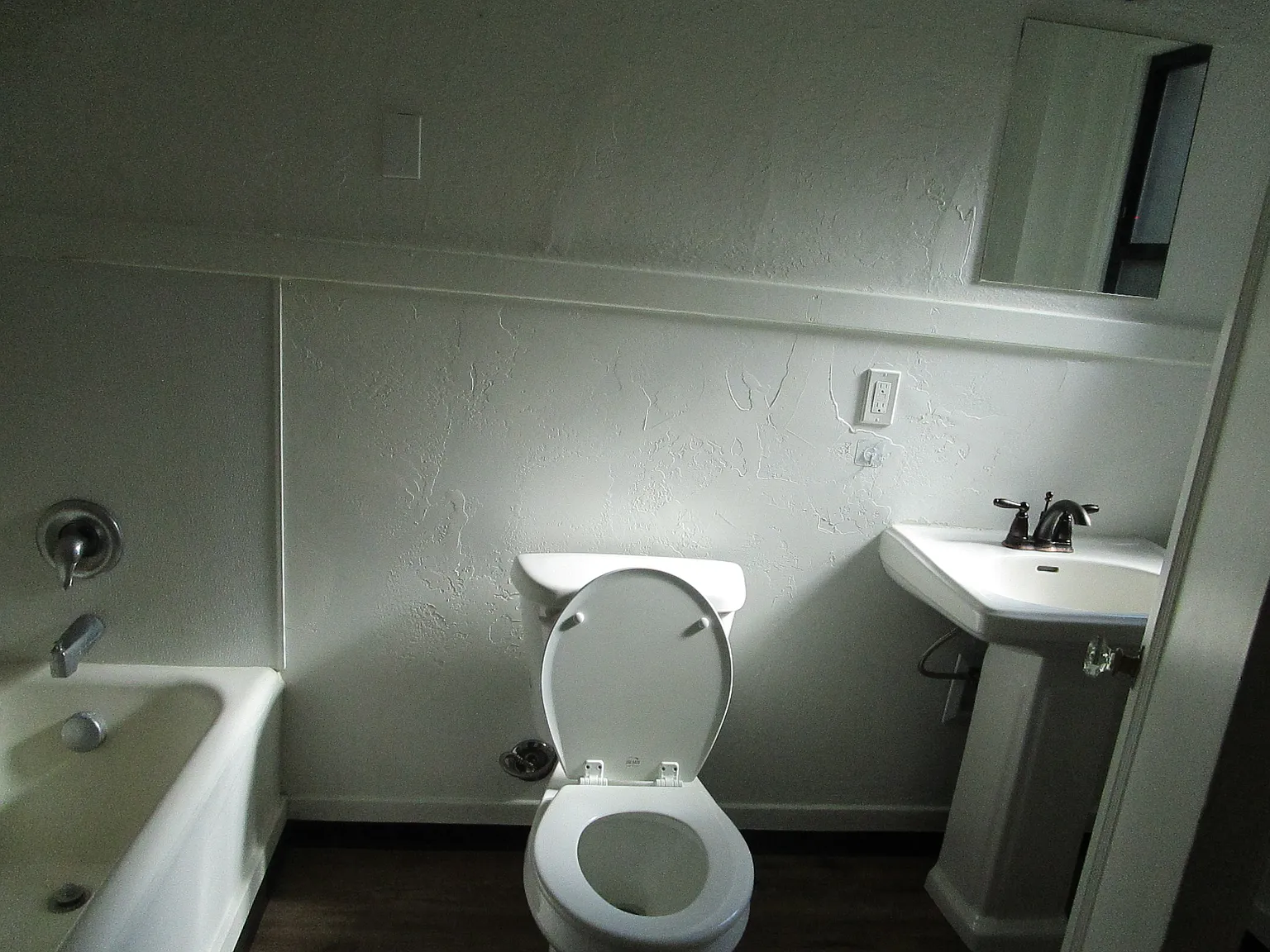 Studio, 435 sqft, $900 — Photo 4