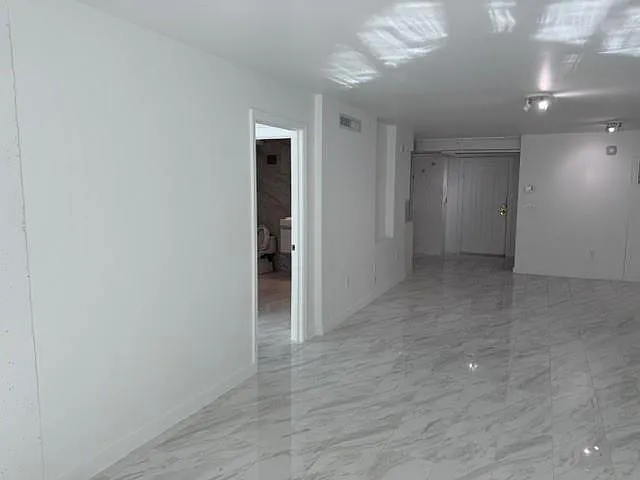 2 bed, 2.0 bath, 1228 sqft, $2,200 — Photo 4