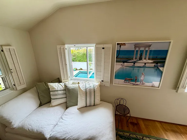 311 Amalfi Dr — Photo 50