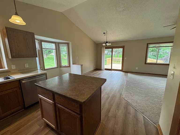 4606 Tamie - 4_06292026
