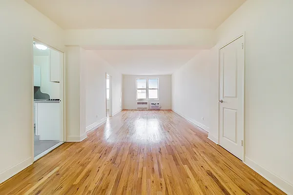 Rented by Revona Properties | media 40