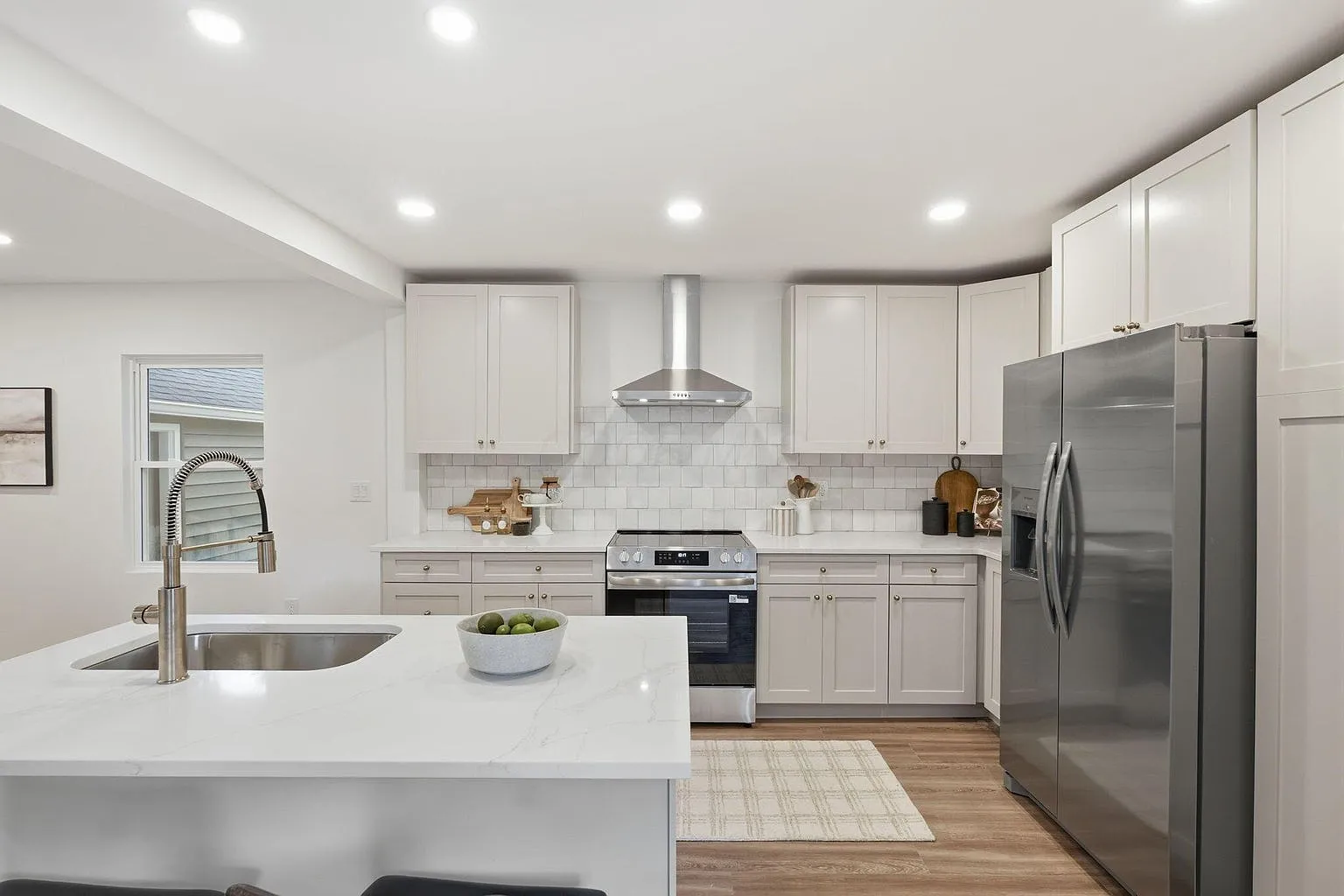 4 bed, 2.5 bath, 1700 sqft, $2,850 — Photo 4