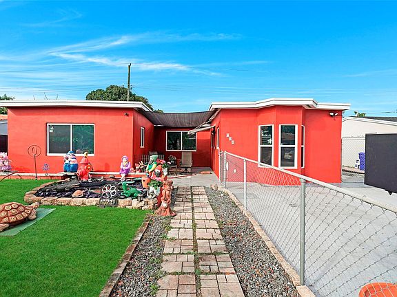3rd image of 720 N 71st Avenue