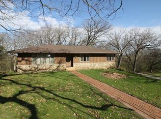 W3422 Crestwood Dr, Whitewater, WI 53190