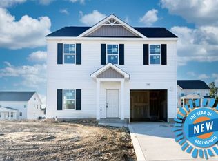 5413 Short Leaf Rd, Fayetteville, NC 28311