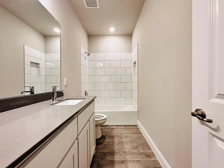 1310 Axis Deer Rd — Photo 18