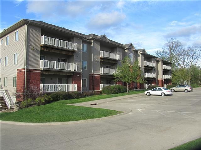 Front entrance-zero entry-no steps