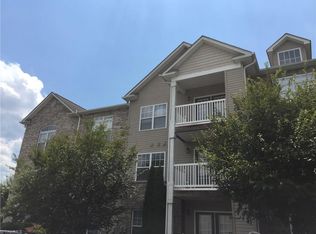 4455-303 Brassfield Dr, Winston Salem, NC 27105