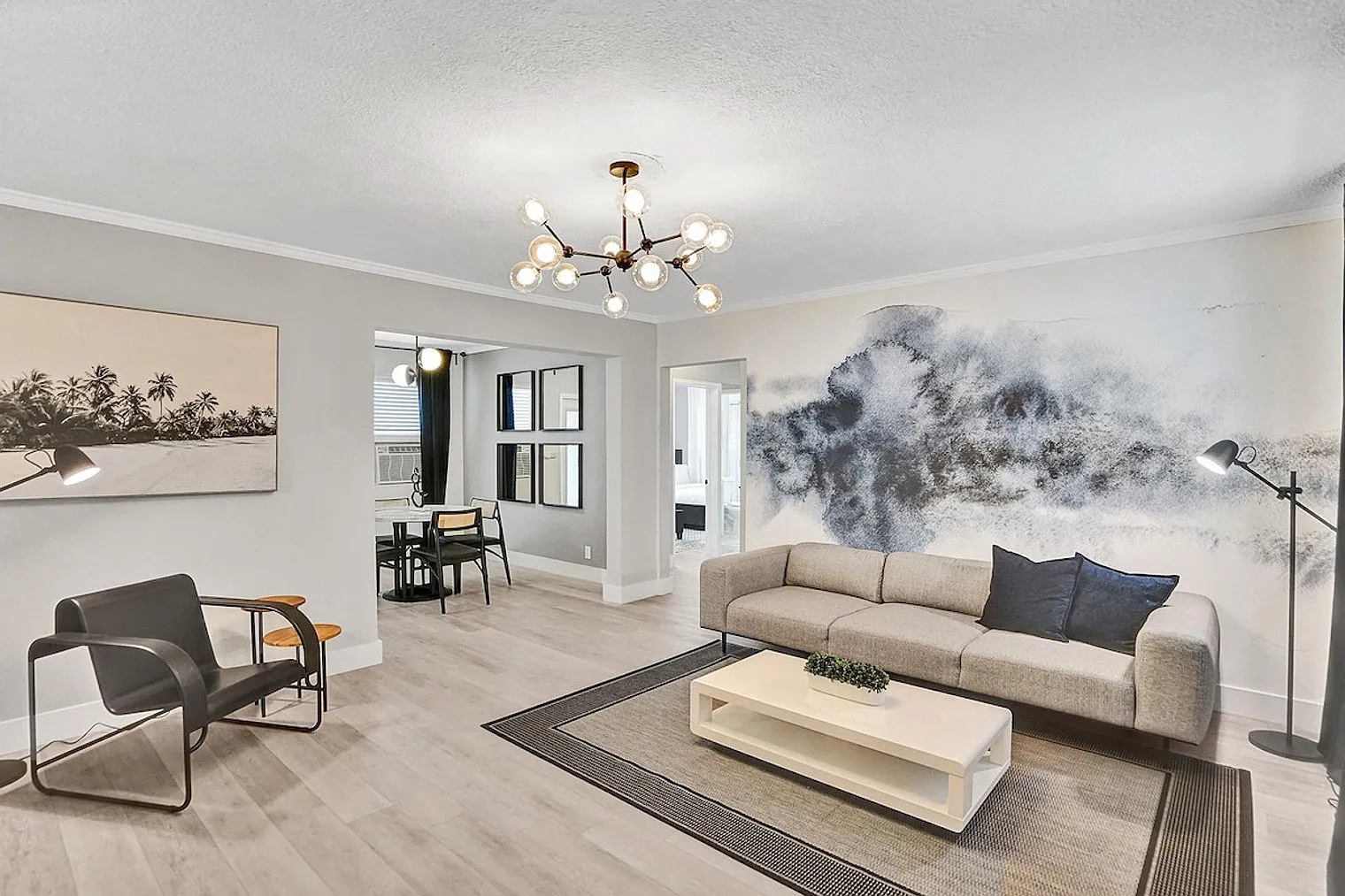 2 bed, 2.0 bath, 1097 sqft, $7,671 — Photo 2