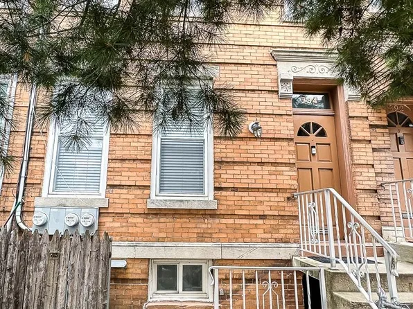 394 Woodlawn Avenue image 1 of 15