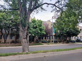 920 S Dahlia St UNIT F, Denver, CO 80246