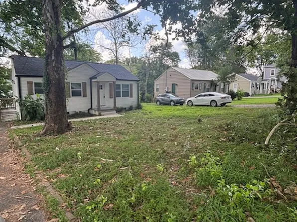 906 E Valley Dr, Columbia, TN 38401