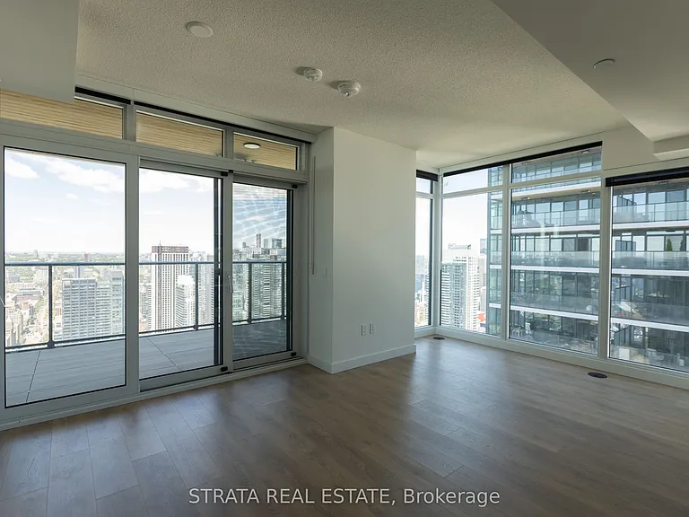 3 Concord Cityplace Way #4570 — Photo 1