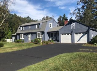 6 Hollister Dr, Avon, CT 06001