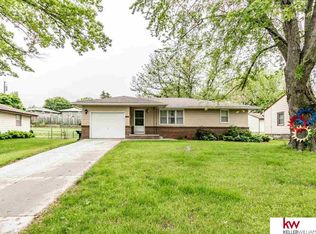 8004 S 36th St, Bellevue, NE 68147
