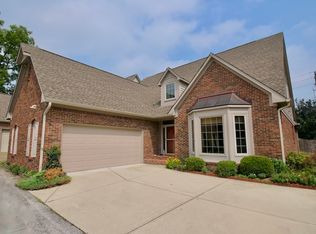 9560 Huntington Ln, Indianapolis, IN 46260