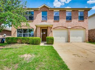 8312 Horse Whisper Ln, Fort Worth, TX 76131