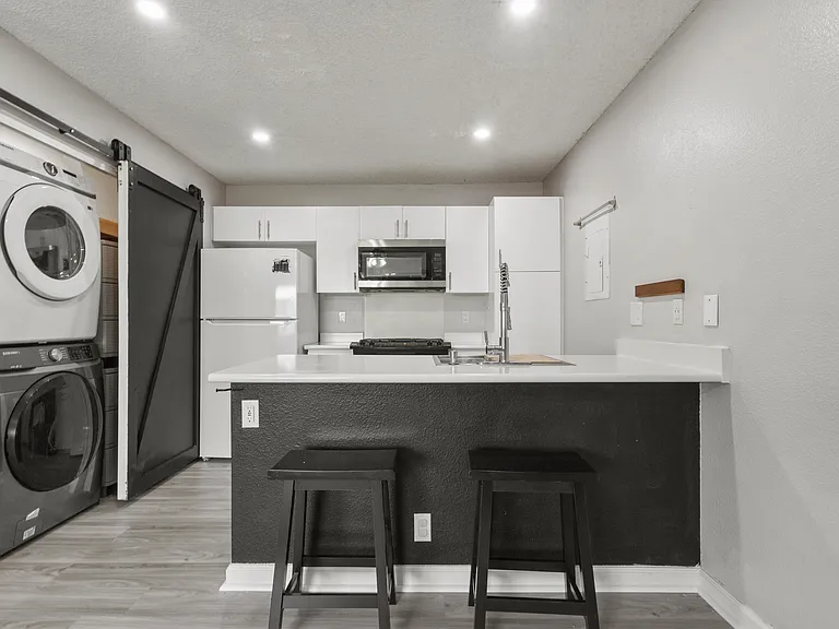 91-1014 Mikohu St #18T — Photo 2