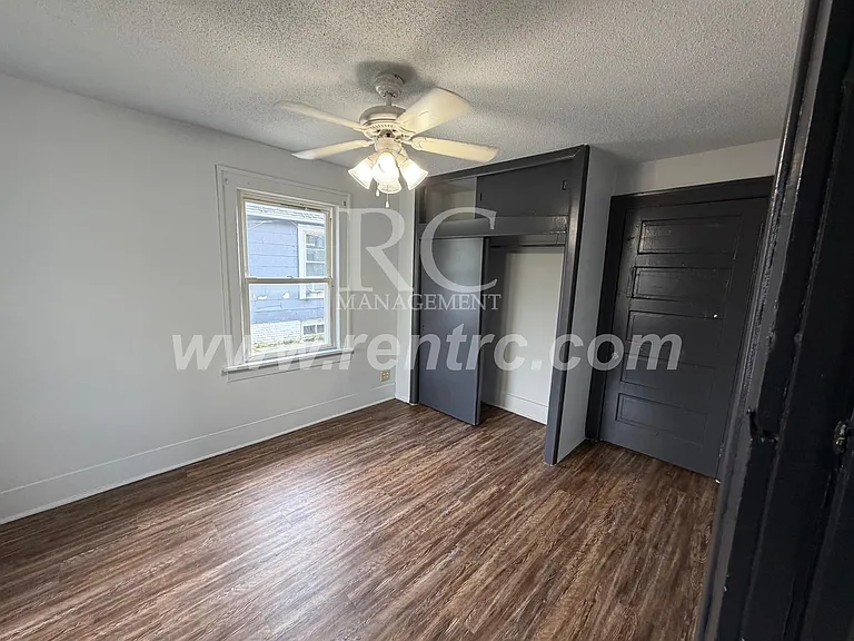 1507 E Main St #E — Photo 5