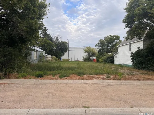 174 Byron STREET, Southey, SK S0G 4P0