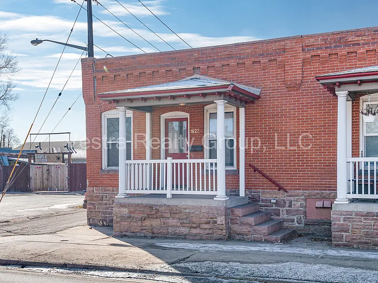 1622 W 38th Ave #1 — Photo 3