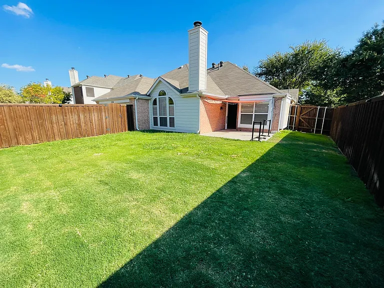 11082 Clearstream Ln — Photo 21