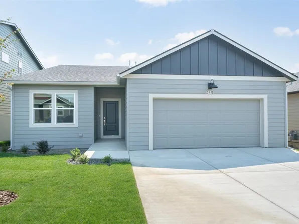 520 E L St, Deer Park, WA 99006