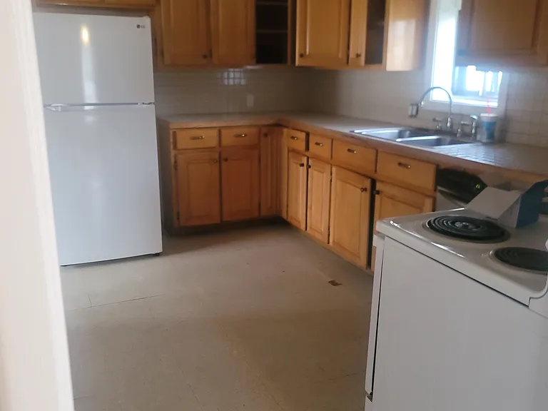 3208 Leeds St — Photo 5