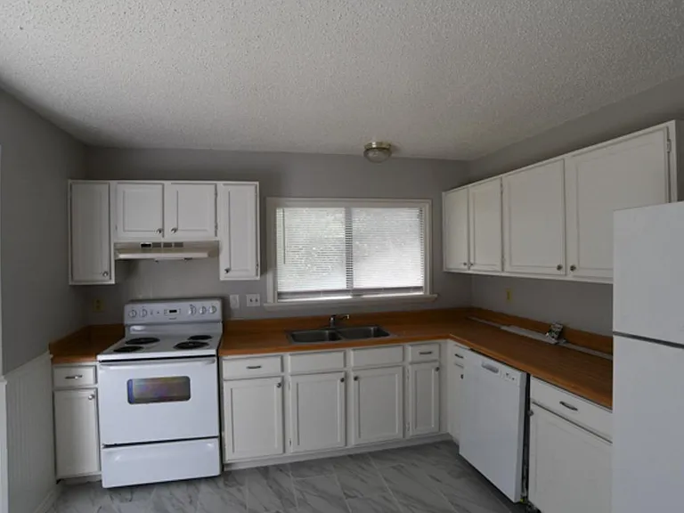 7724 Skyline Ridge Dr — Photo 5