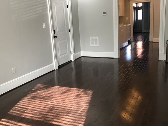 4th image of 1729 P St NW APT 2