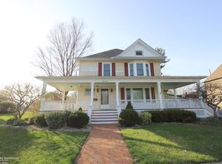 35537 Ridge St, Richmond, MI 48062