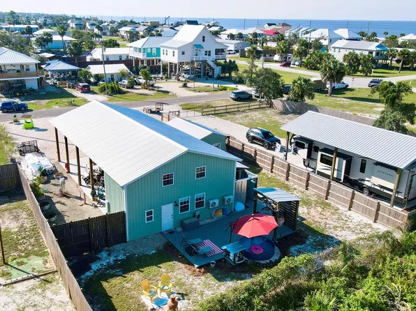 221 Coronado St, Port Saint Joe, FL 32456