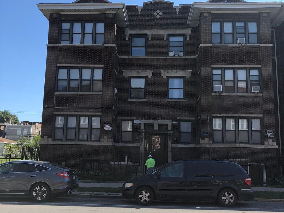 1st image of 6227 S King Dr APT 3