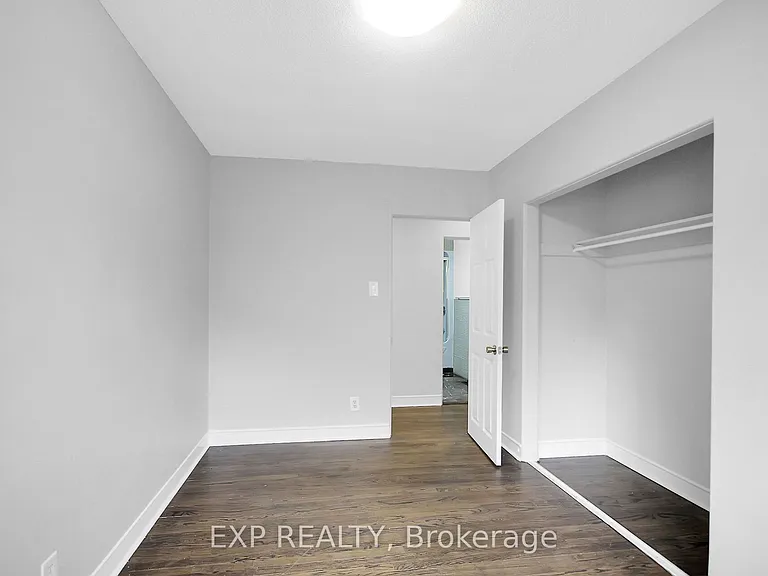 2247 Miramichi St — Photo 23