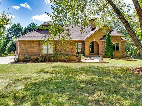 5322 Beverly Oaks Dr, Knoxville, TN 37918