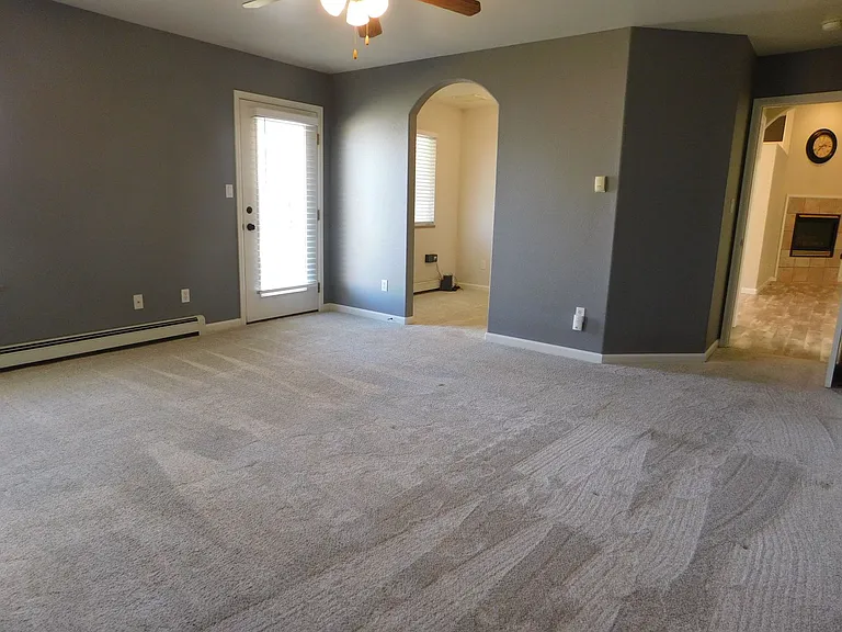 502 Garnet Dr — Photo 8