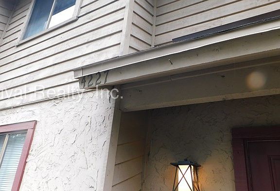 2nd image of 4227 Winderpark Ct