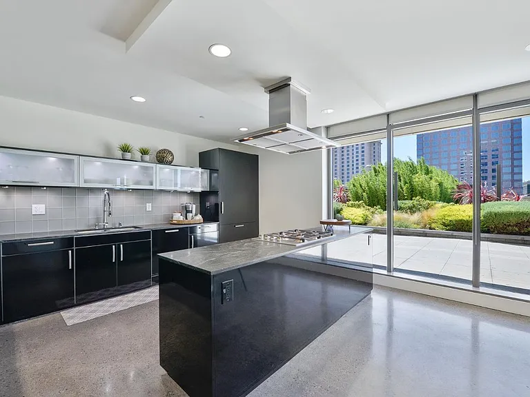 88 E San Fernando St #1710 — Photo 19