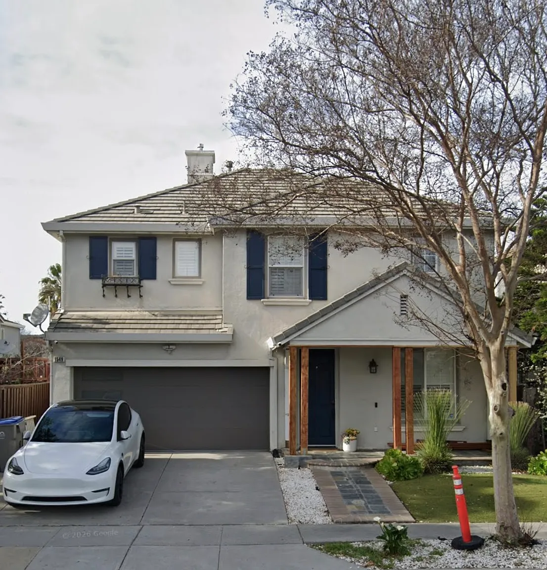 3 bed, 2.5 bath, 1875 sqft, $4,300 — Photo 1