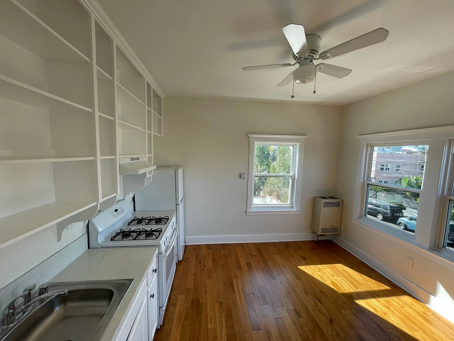1 bed, 600 sqft, $1,990 — Photo 1